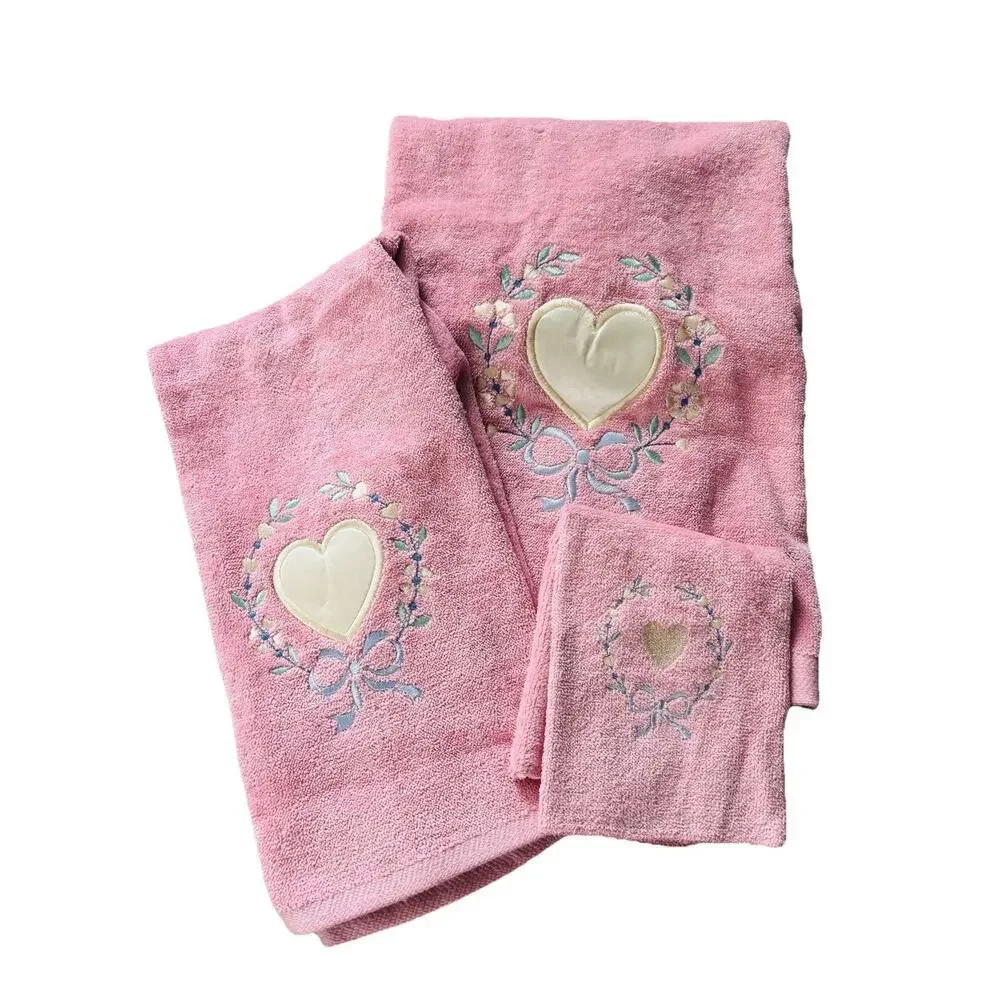 Vintage Saturday Knight Bathroom 3 Towel Set Pink Satin Heart 80's 90's Cottage